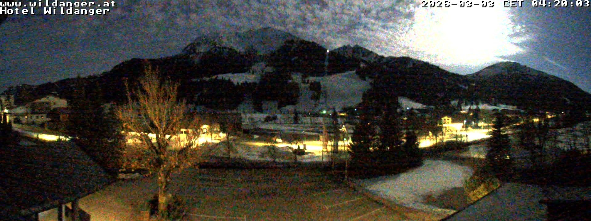 Archiv Foto Webcam Hotel Wildanger - Zöblen