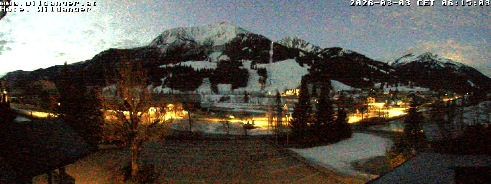 Archiv Foto Webcam Hotel Wildanger - Zöblen