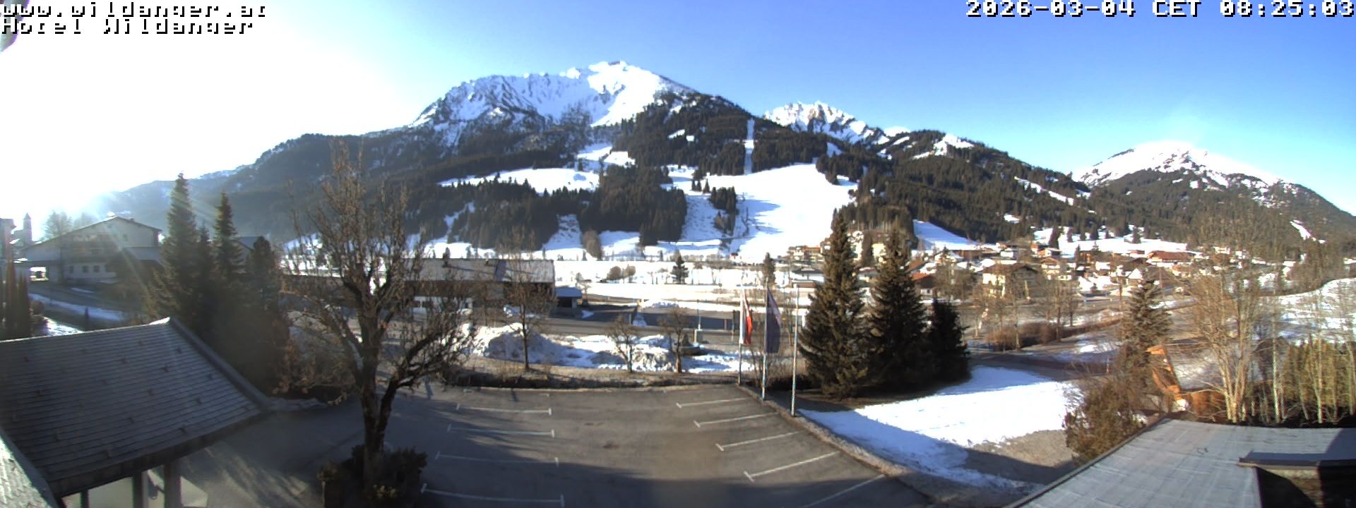 Archiv Foto Webcam Hotel Wildanger - Zöblen