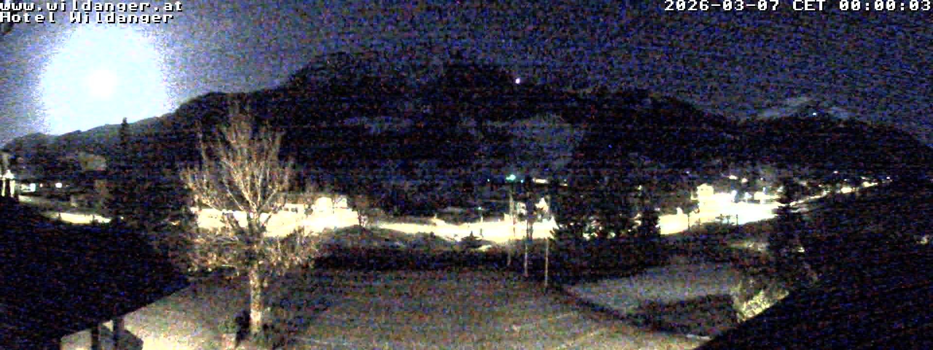 Archived image Webcam Hotel Wildanger - Zöblen