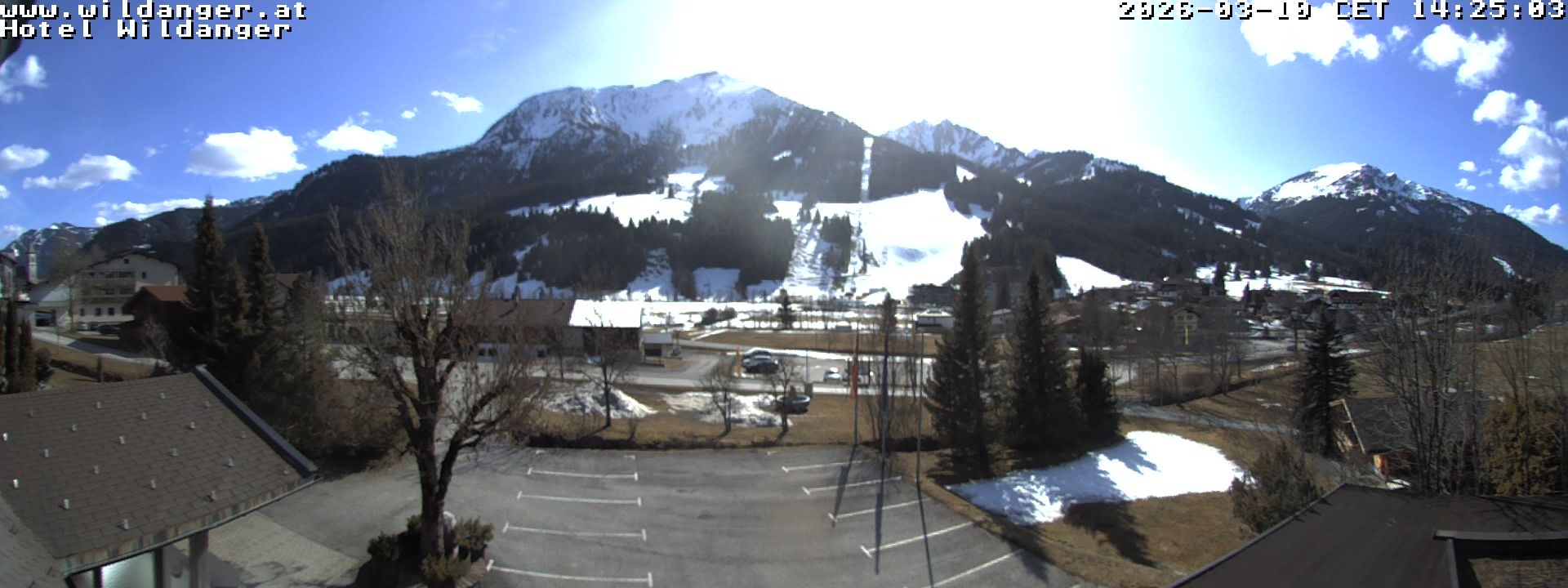 Archiv Foto Webcam Hotel Wildanger - Zöblen