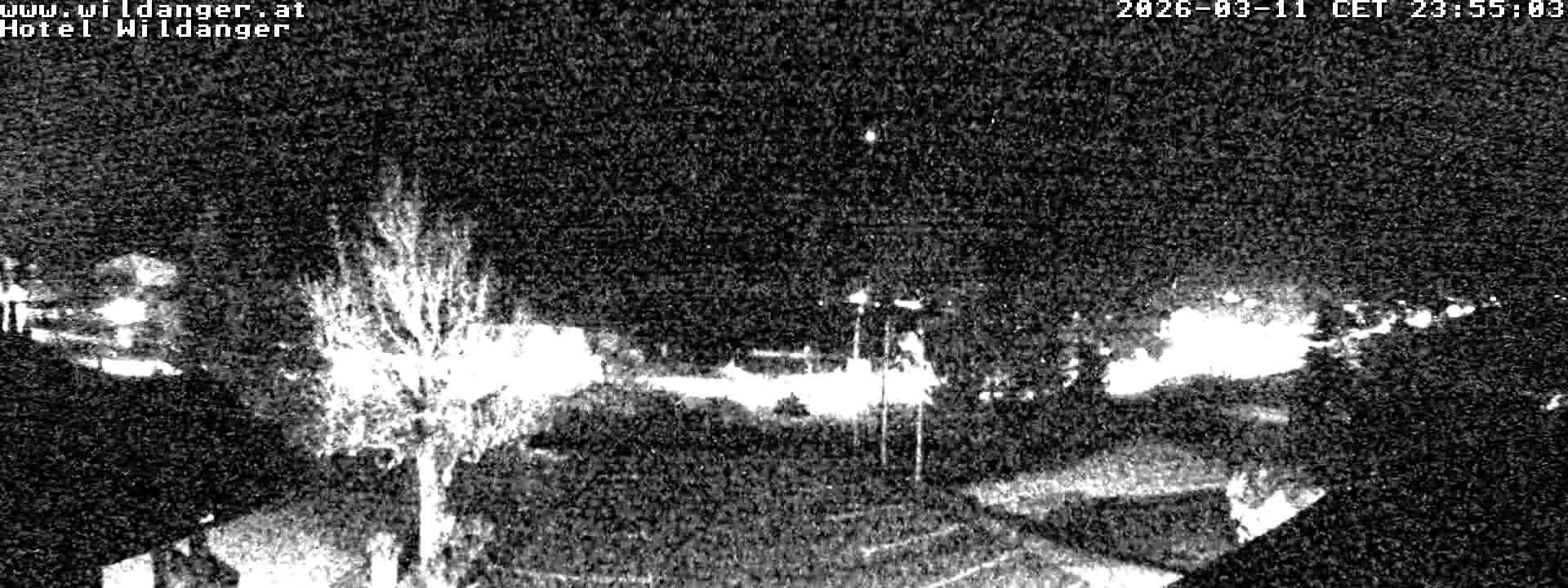 Archived image Webcam Hotel Wildanger - Zöblen