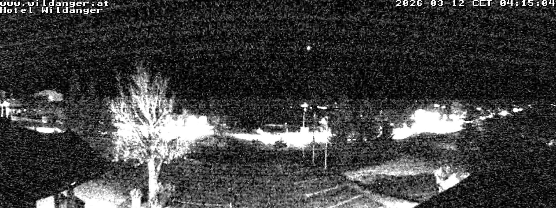 Archived image Webcam Hotel Wildanger - Zöblen