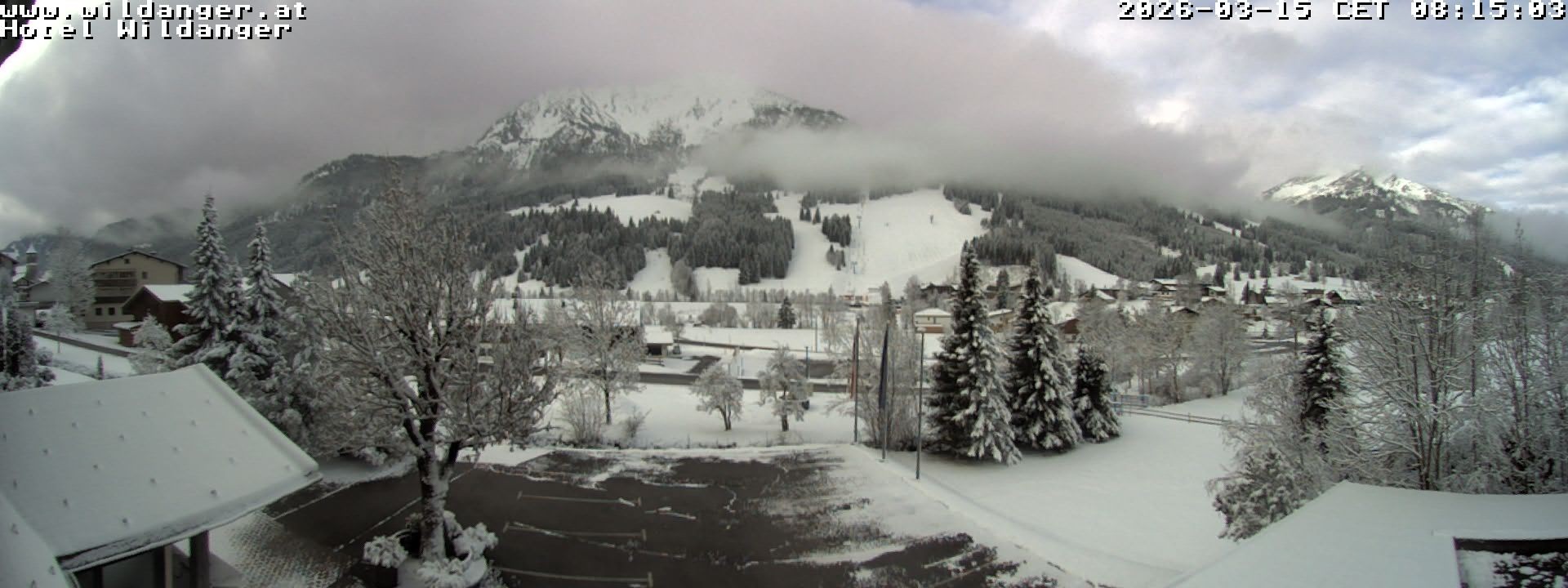 Archiv Foto Webcam Hotel Wildanger - Zöblen