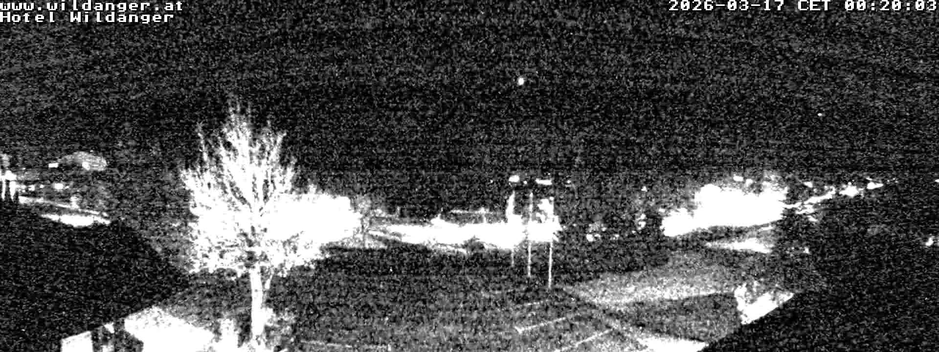 Archived image Webcam Hotel Wildanger - Zöblen