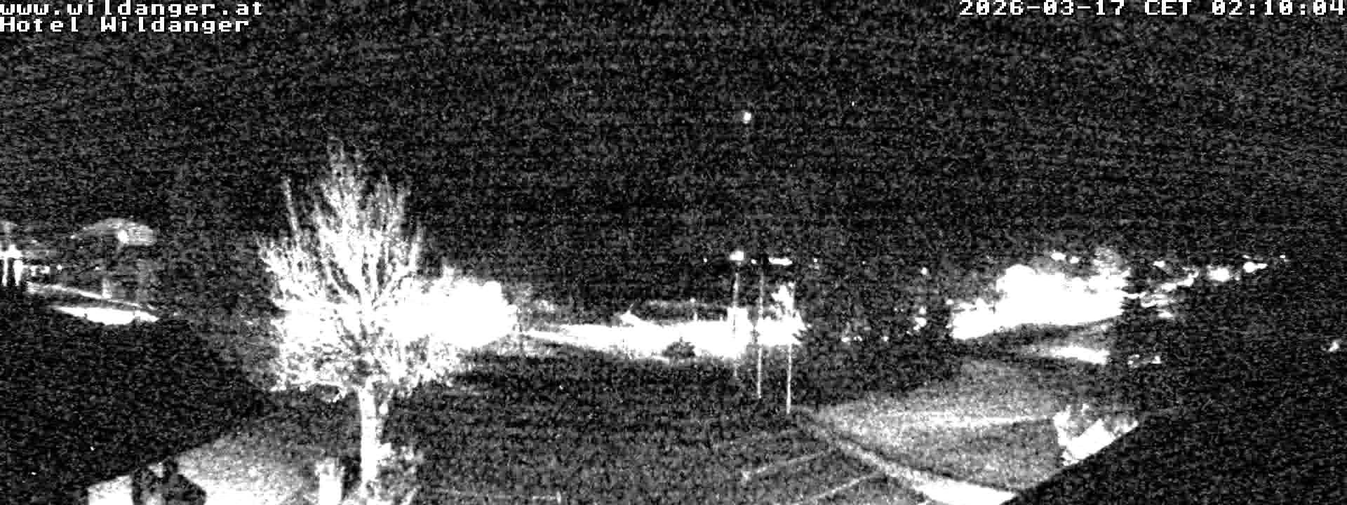 Archived image Webcam Hotel Wildanger - Zöblen