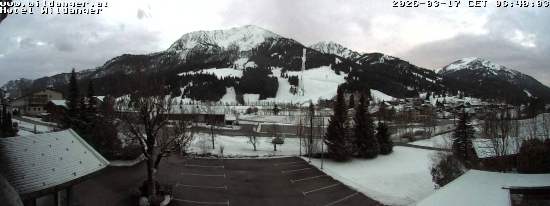 Archived image Webcam Hotel Wildanger - Zöblen