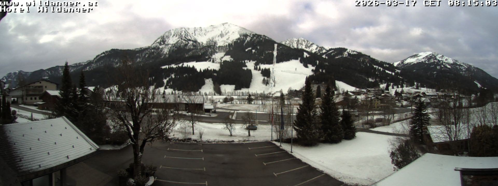 Archived image Webcam Hotel Wildanger - Zöblen
