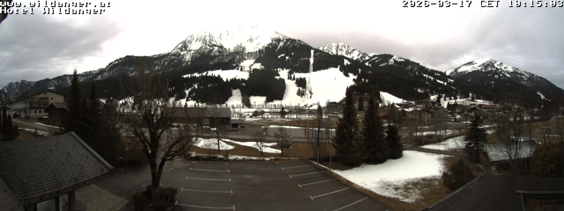 Archived image Webcam Hotel Wildanger - Zöblen