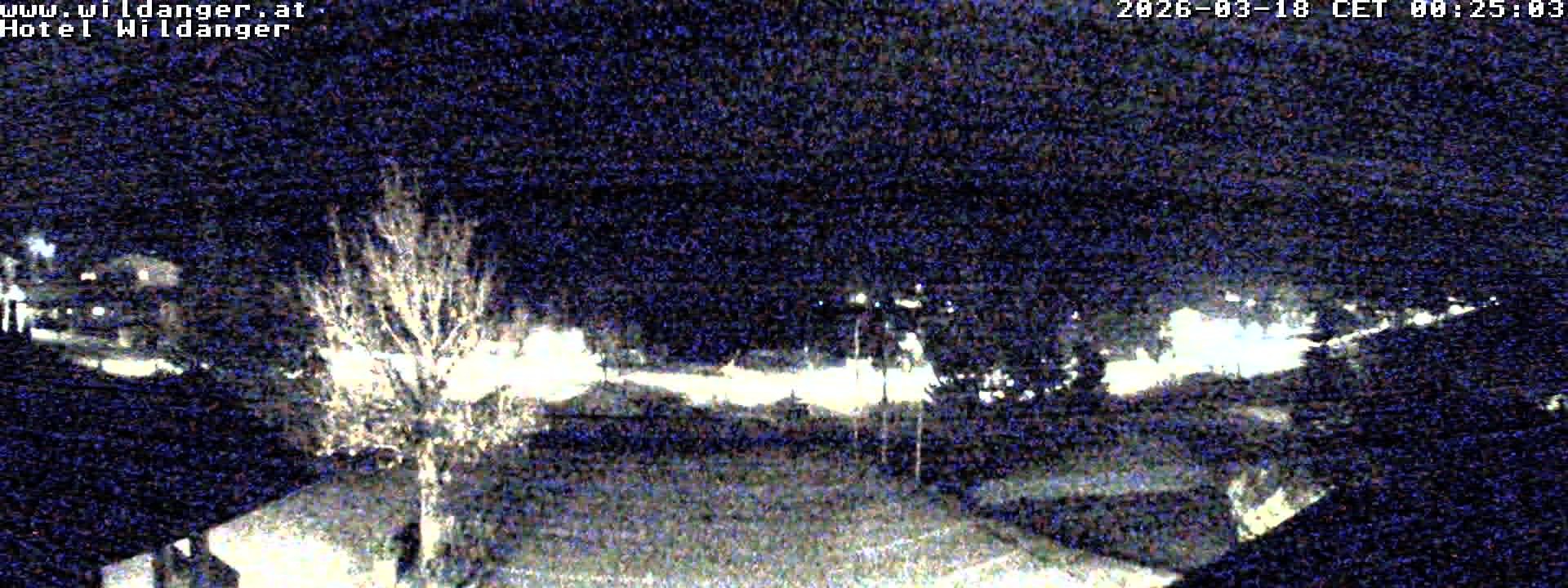 Archived image Webcam Hotel Wildanger - Zöblen