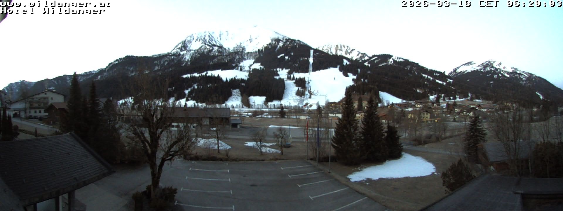 Archiv Foto Webcam Hotel Wildanger - Zöblen