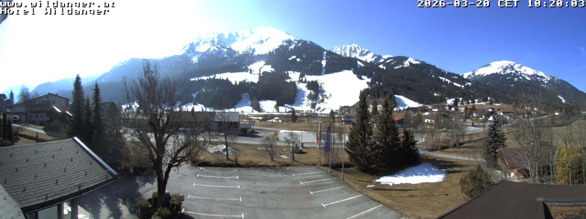 Archiv Foto Webcam Hotel Wildanger - Zöblen