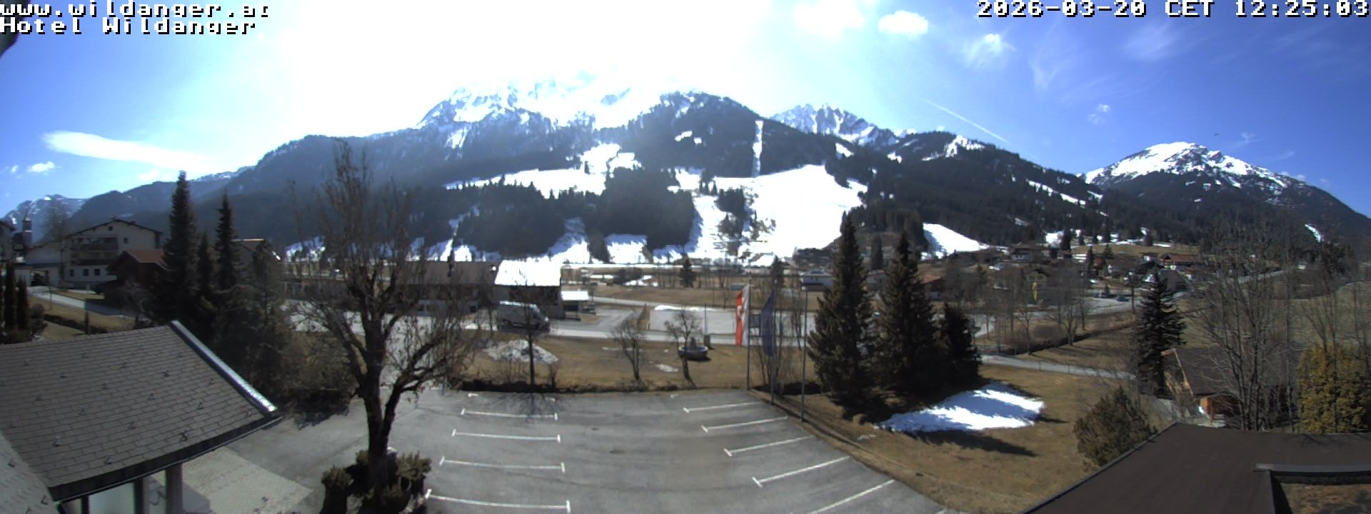 Archiv Foto Webcam Hotel Wildanger - Zöblen