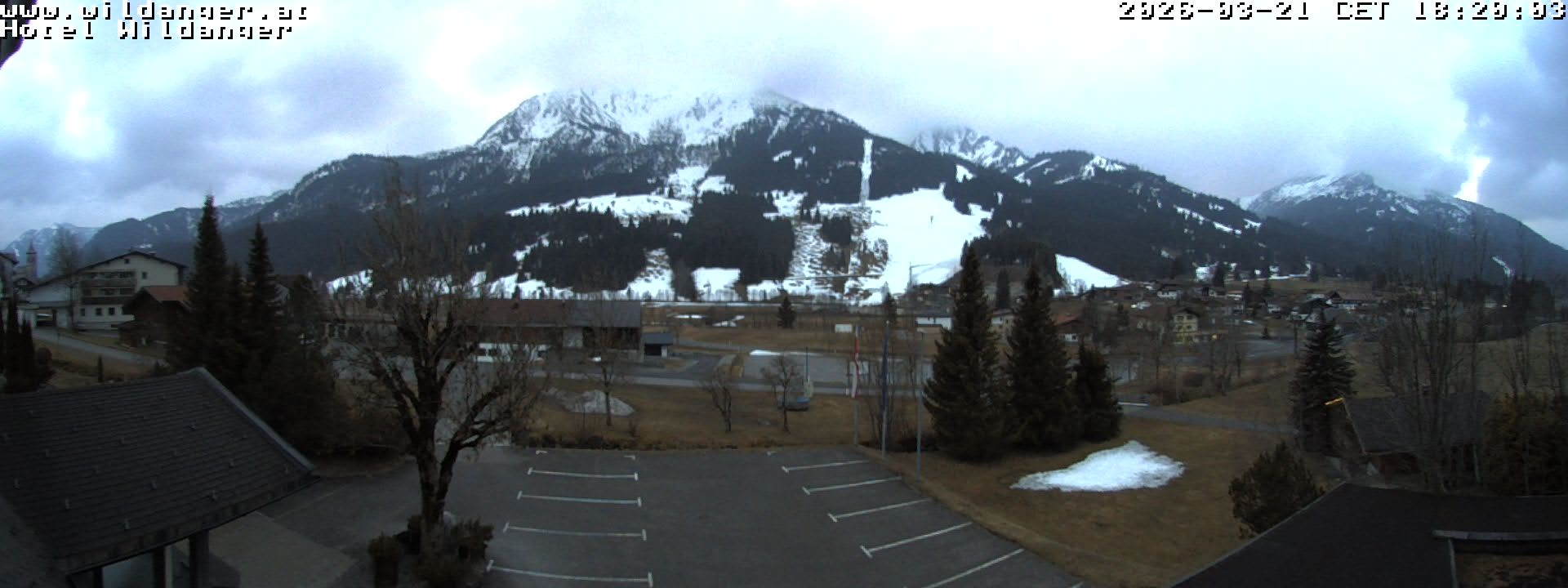 Archiv Foto Webcam Hotel Wildanger - Zöblen