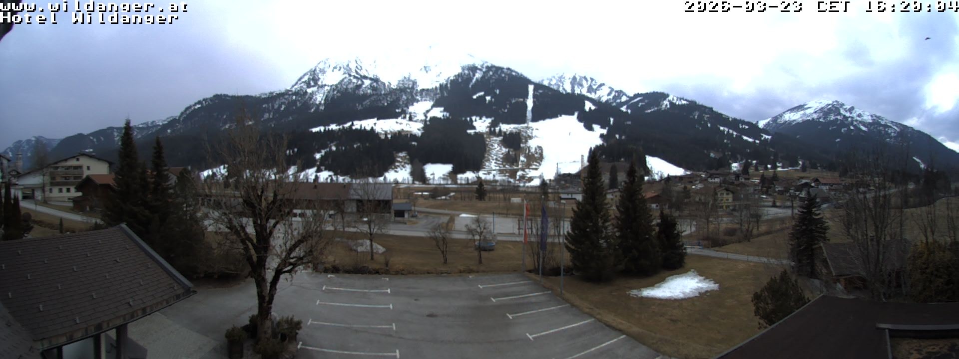 Archiv Foto Webcam Hotel Wildanger - Zöblen