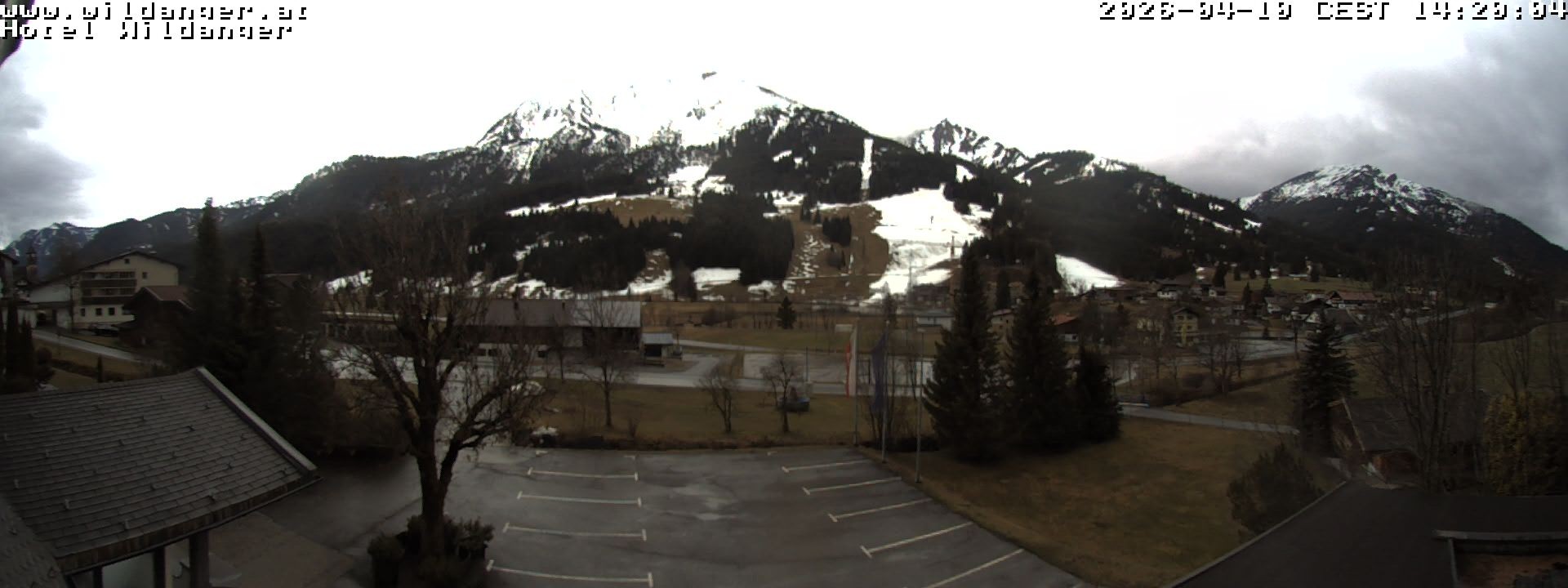 Archiv Foto Webcam Hotel Wildanger - Zöblen