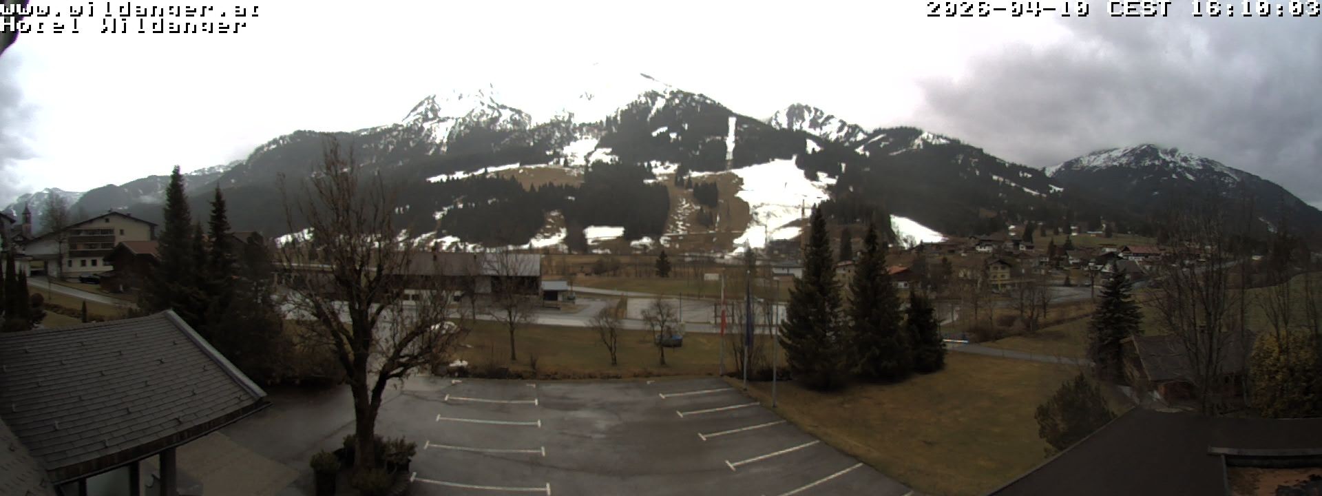 Archiv Foto Webcam Hotel Wildanger - Zöblen