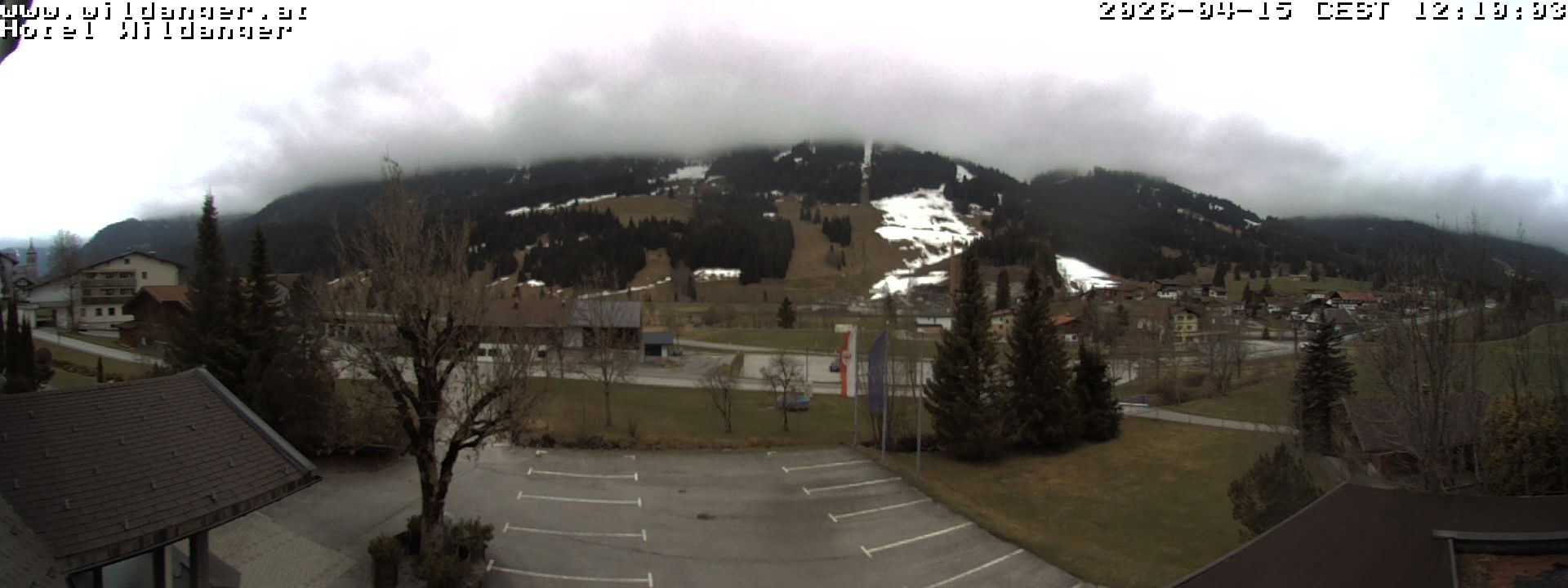 Archived image Webcam Hotel Wildanger - Zöblen