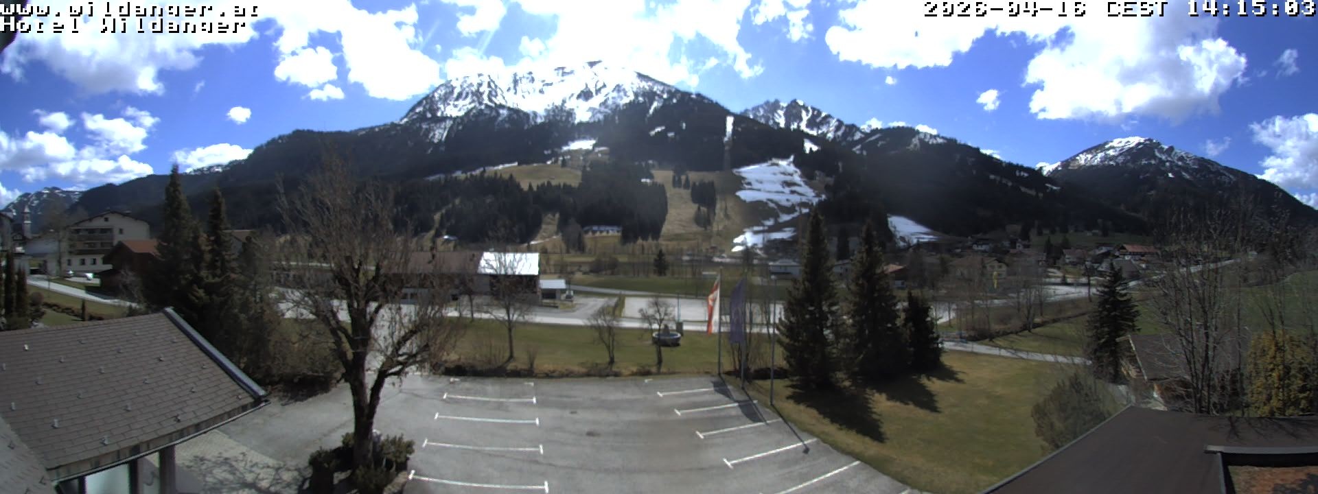 Archived image Webcam Hotel Wildanger - Zöblen
