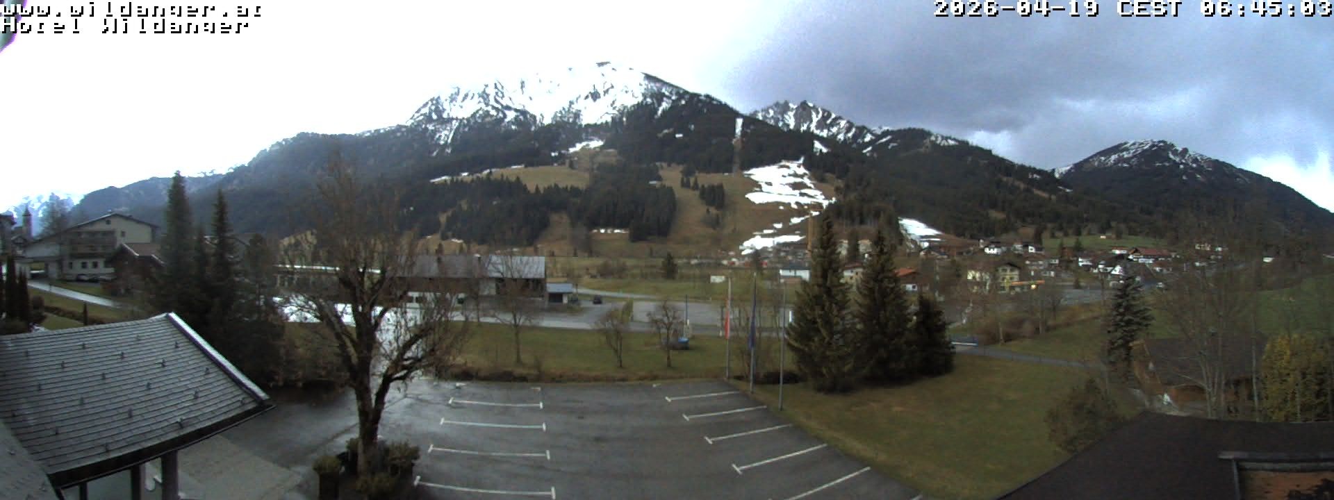 Archiv Foto Webcam Hotel Wildanger - Zöblen
