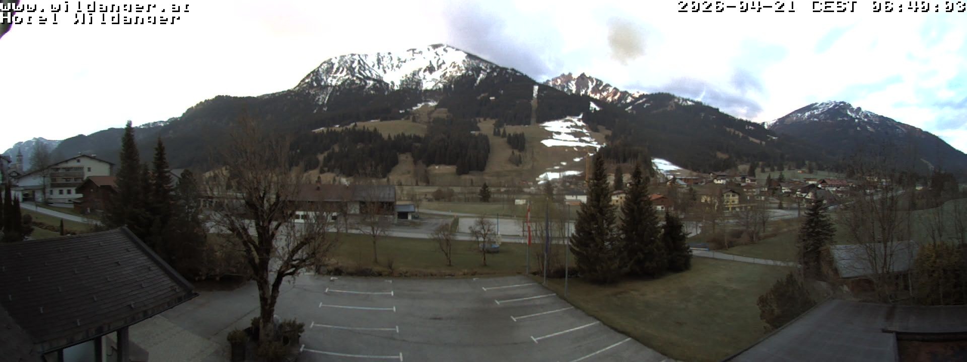 Archiv Foto Webcam Hotel Wildanger - Zöblen