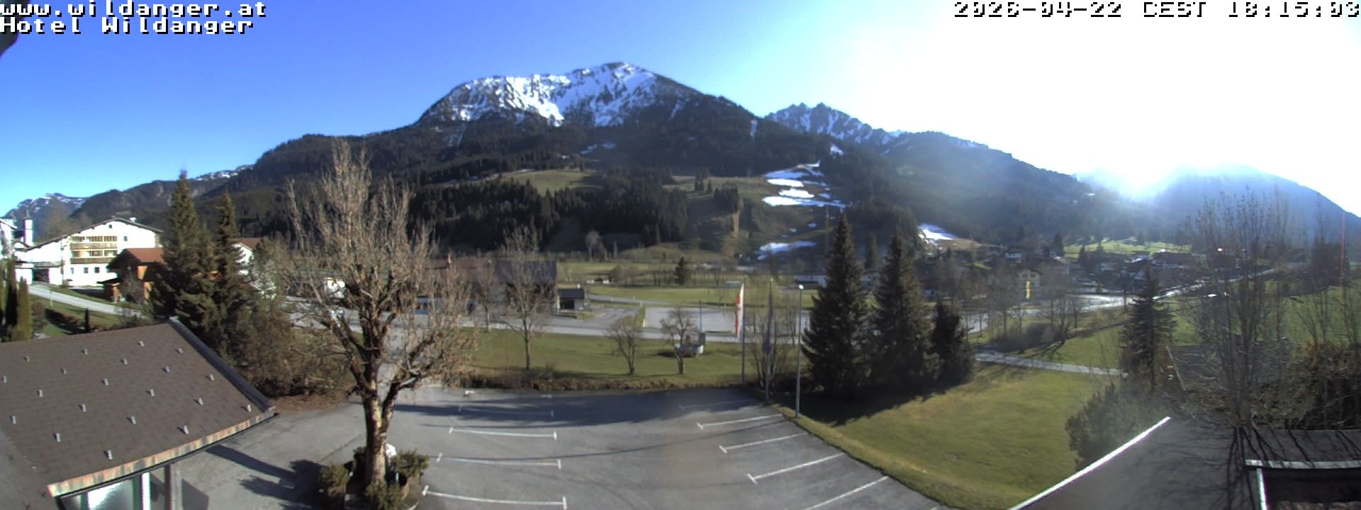 Archived image Webcam Hotel Wildanger - Zöblen