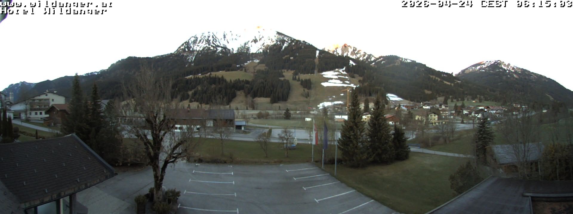 Archiv Foto Webcam Hotel Wildanger - Zöblen
