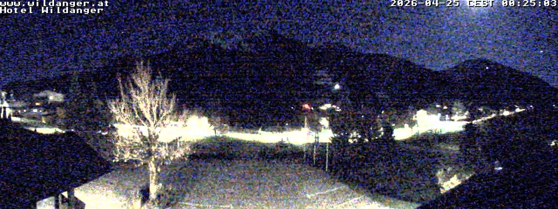 Archived image Webcam Hotel Wildanger - Zöblen