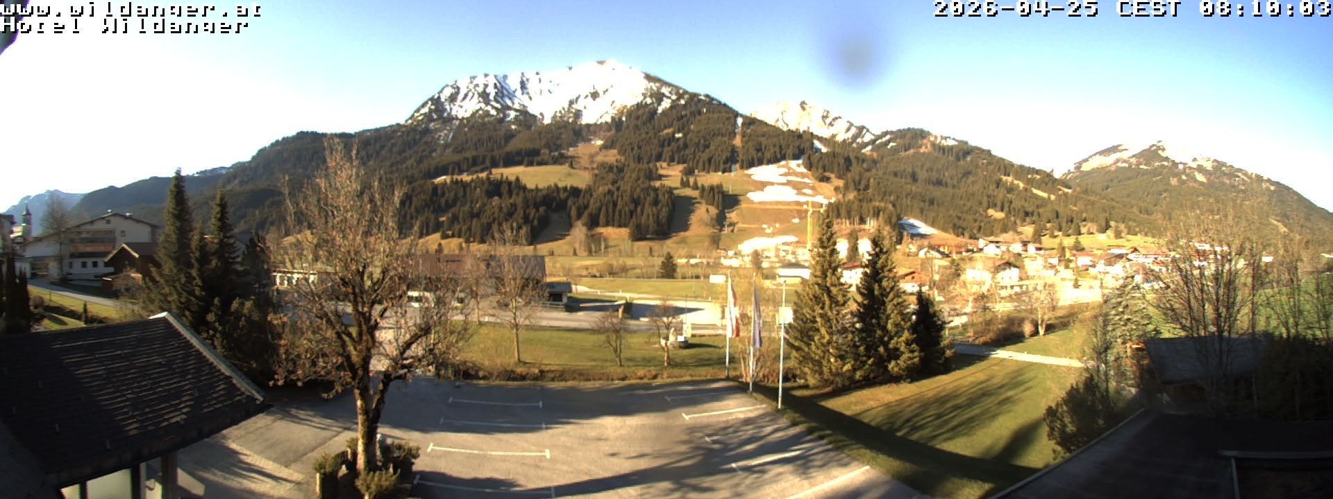 Archived image Webcam Hotel Wildanger - Zöblen