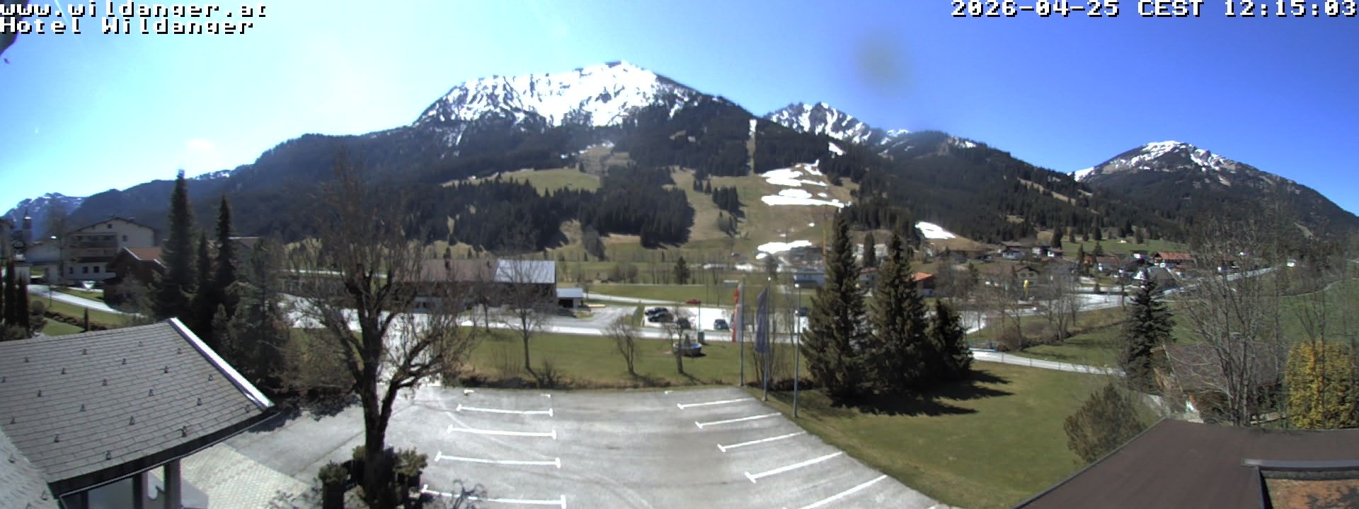 Archived image Webcam Hotel Wildanger - Zöblen