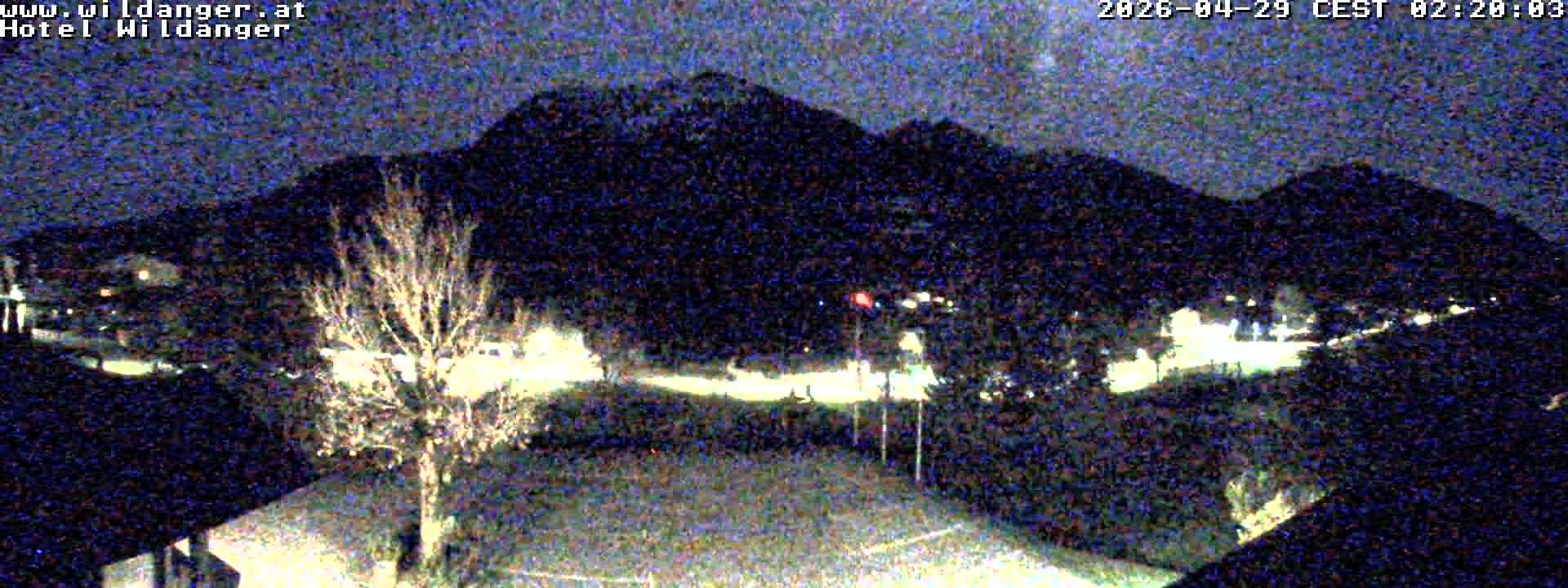 Archived image Webcam Hotel Wildanger - Zöblen