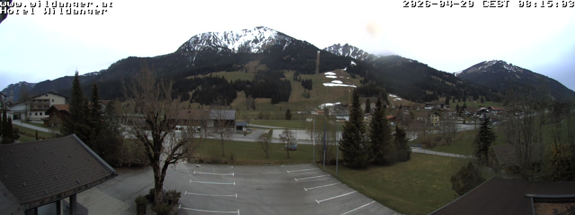 Archived image Webcam Hotel Wildanger - Zöblen