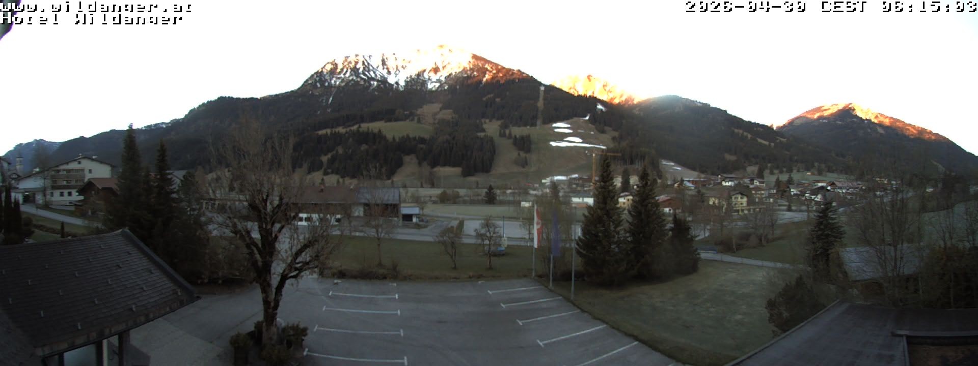 Archiv Foto Webcam Hotel Wildanger - Zöblen