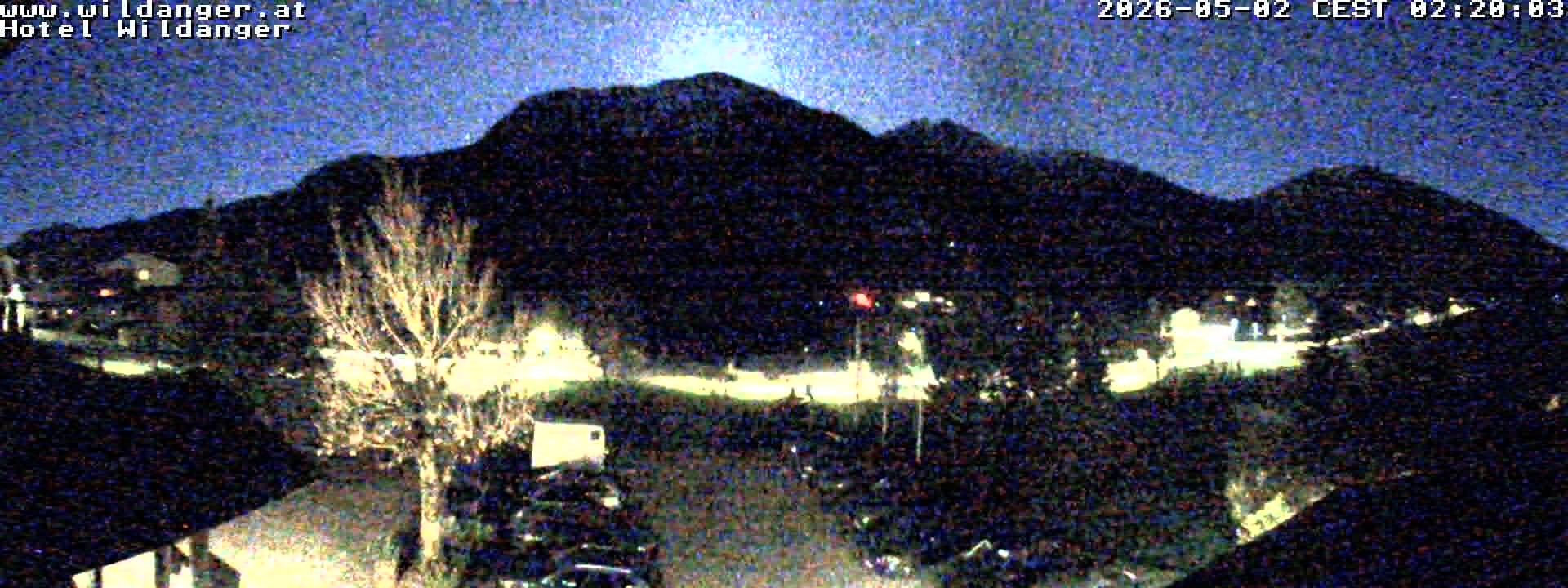 Archived image Webcam Hotel Wildanger - Zöblen
