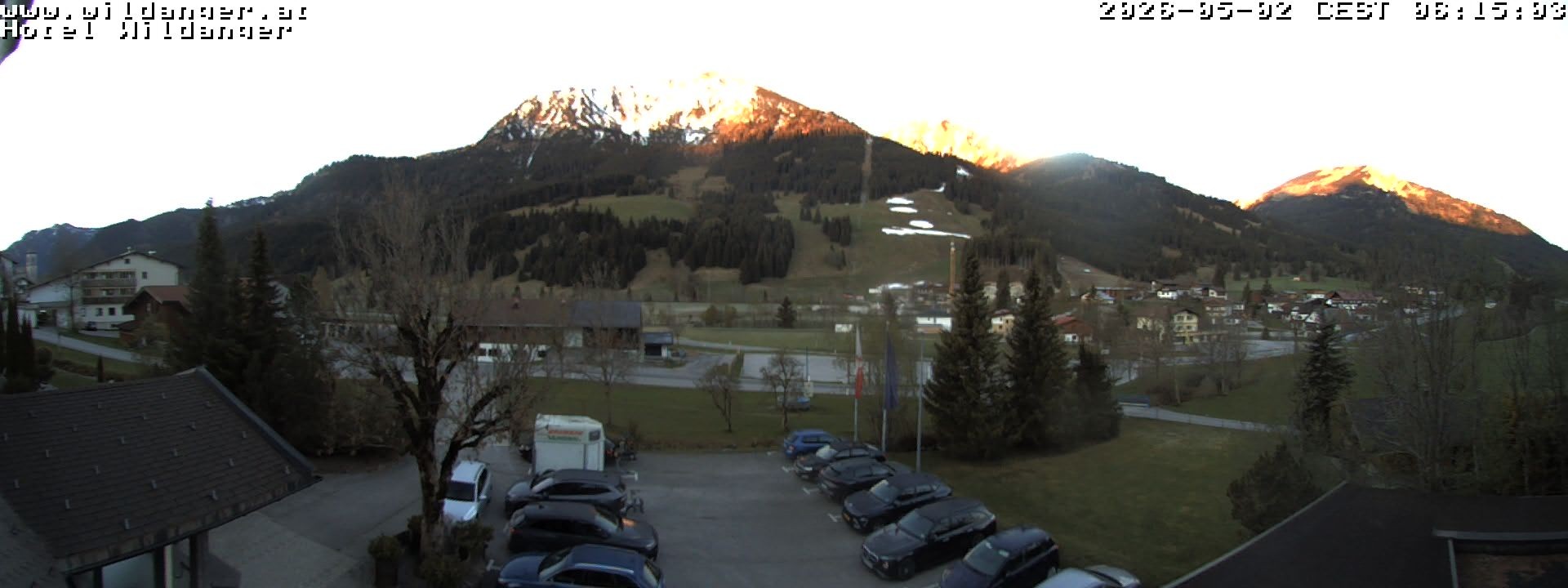 Archived image Webcam Hotel Wildanger - Zöblen