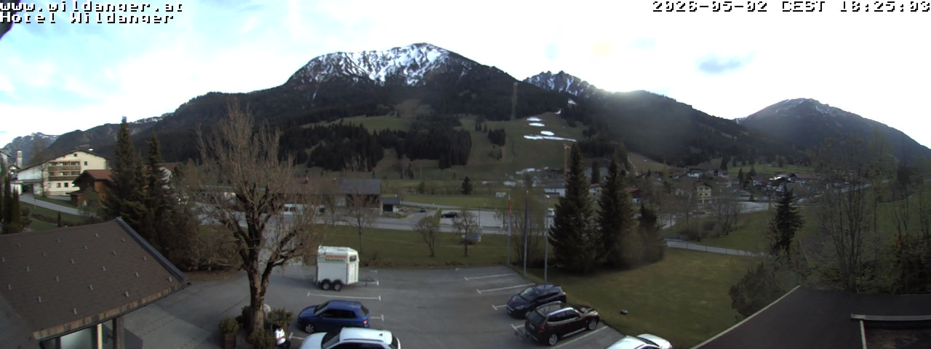 Archiv Foto Webcam Hotel Wildanger - Zöblen