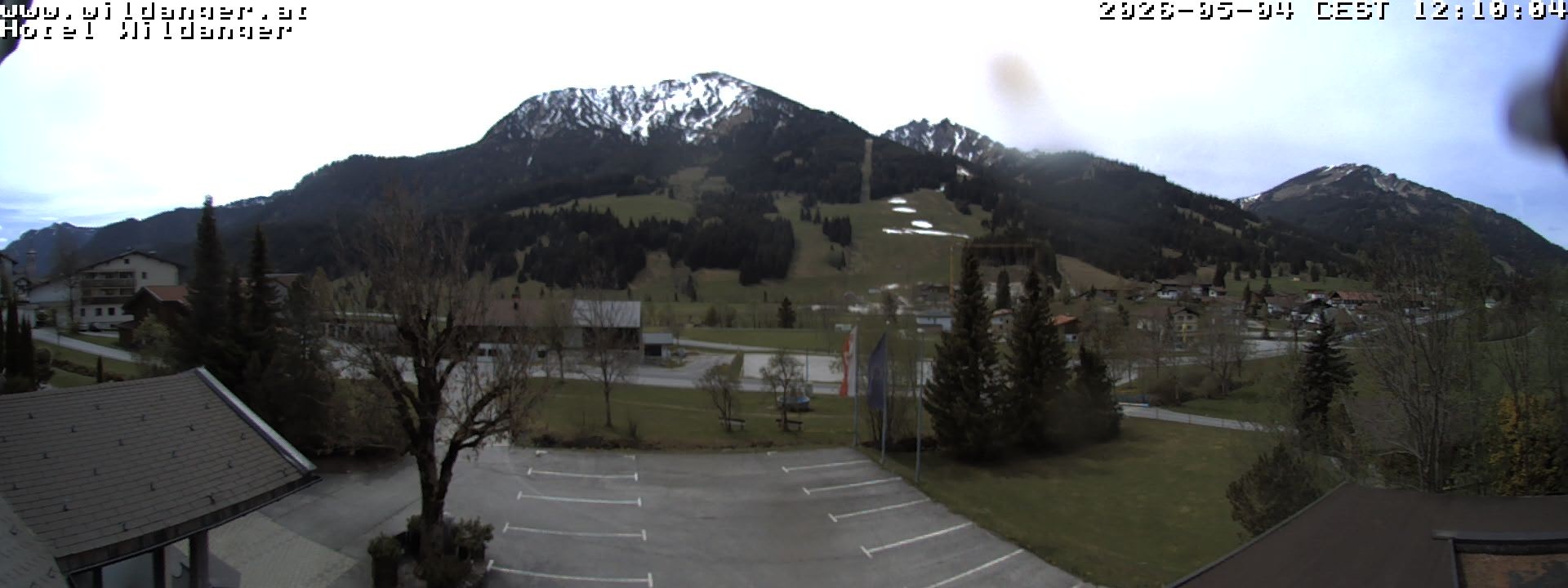 Archiv Foto Webcam Hotel Wildanger - Zöblen