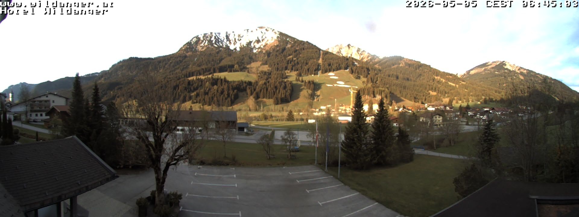 Archiv Foto Webcam Hotel Wildanger - Zöblen