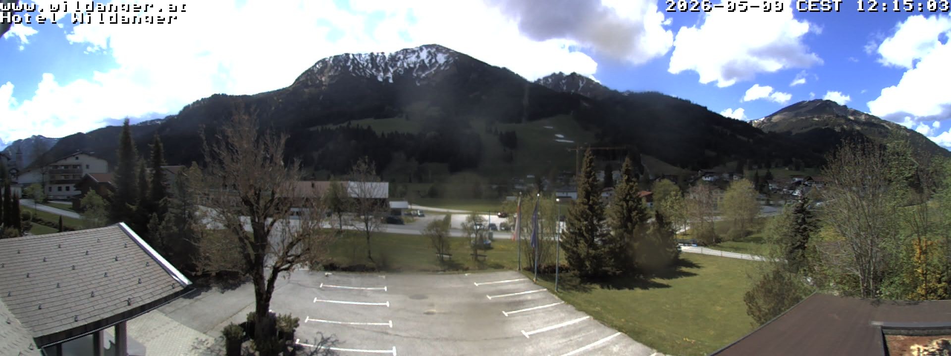 Archiv Foto Webcam Hotel Wildanger - Zöblen