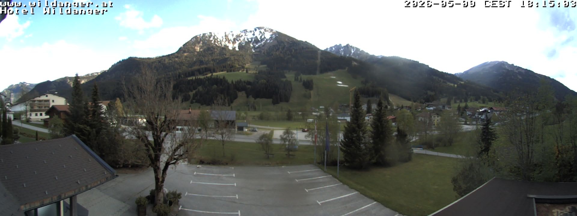 Archiv Foto Webcam Hotel Wildanger - Zöblen
