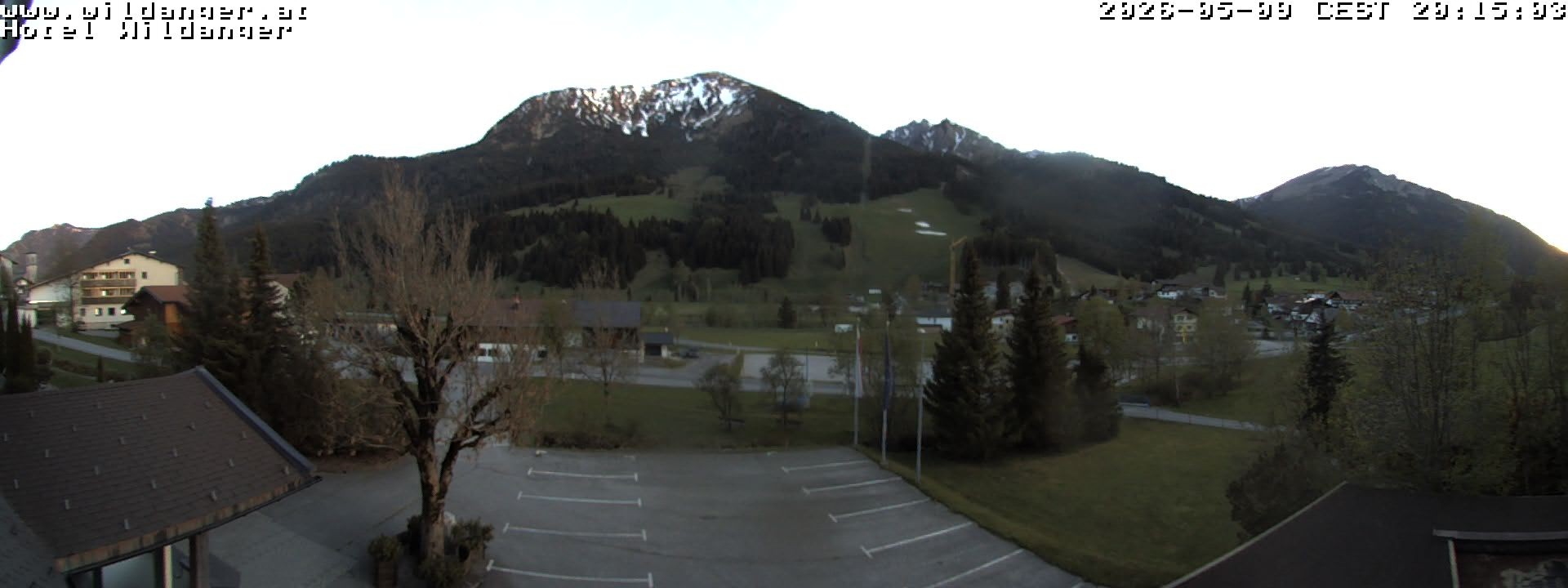 Archiv Foto Webcam Hotel Wildanger - Zöblen