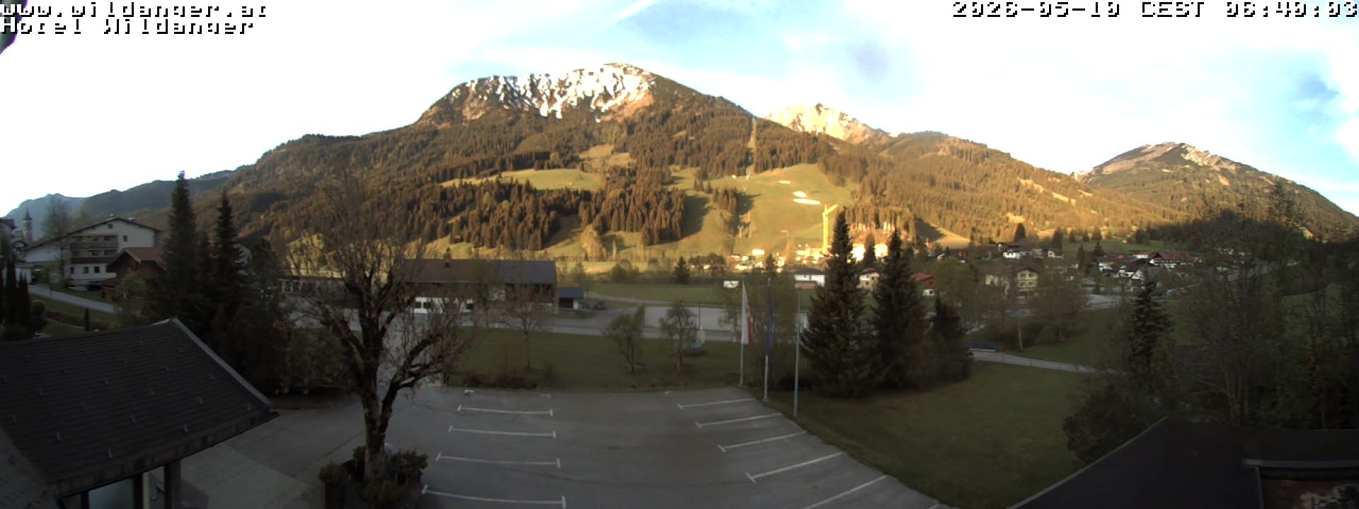 Archiv Foto Webcam Hotel Wildanger - Zöblen