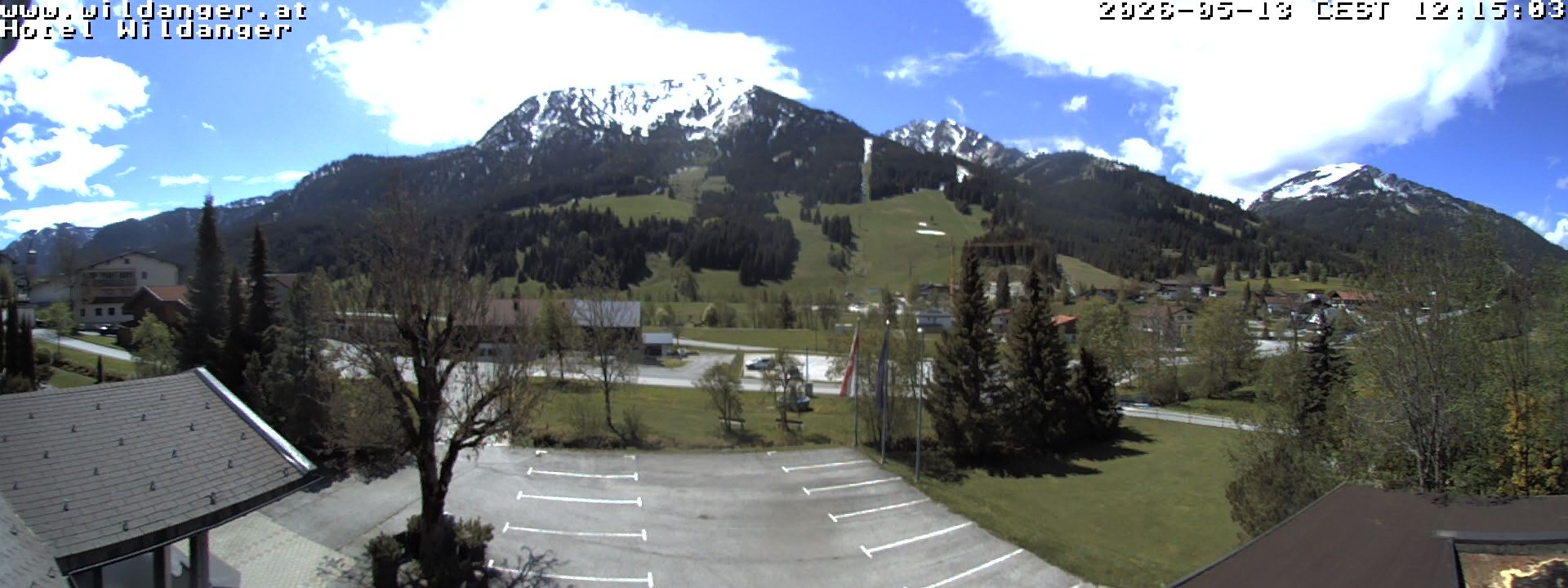 Archiv Foto Webcam Hotel Wildanger - Zöblen