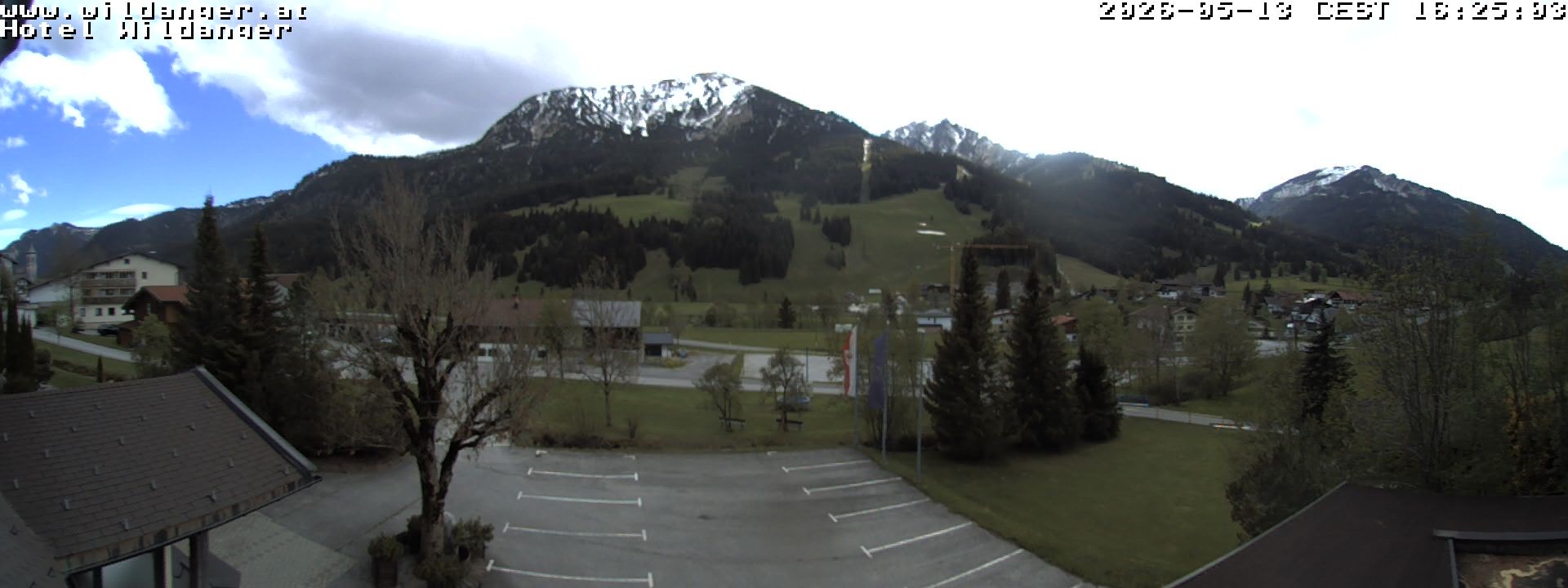 Archiv Foto Webcam Hotel Wildanger - Zöblen