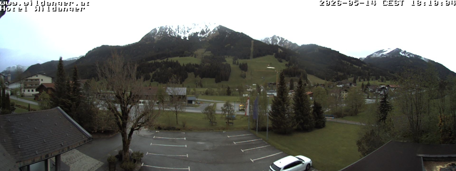 Archiv Foto Webcam Hotel Wildanger - Zöblen
