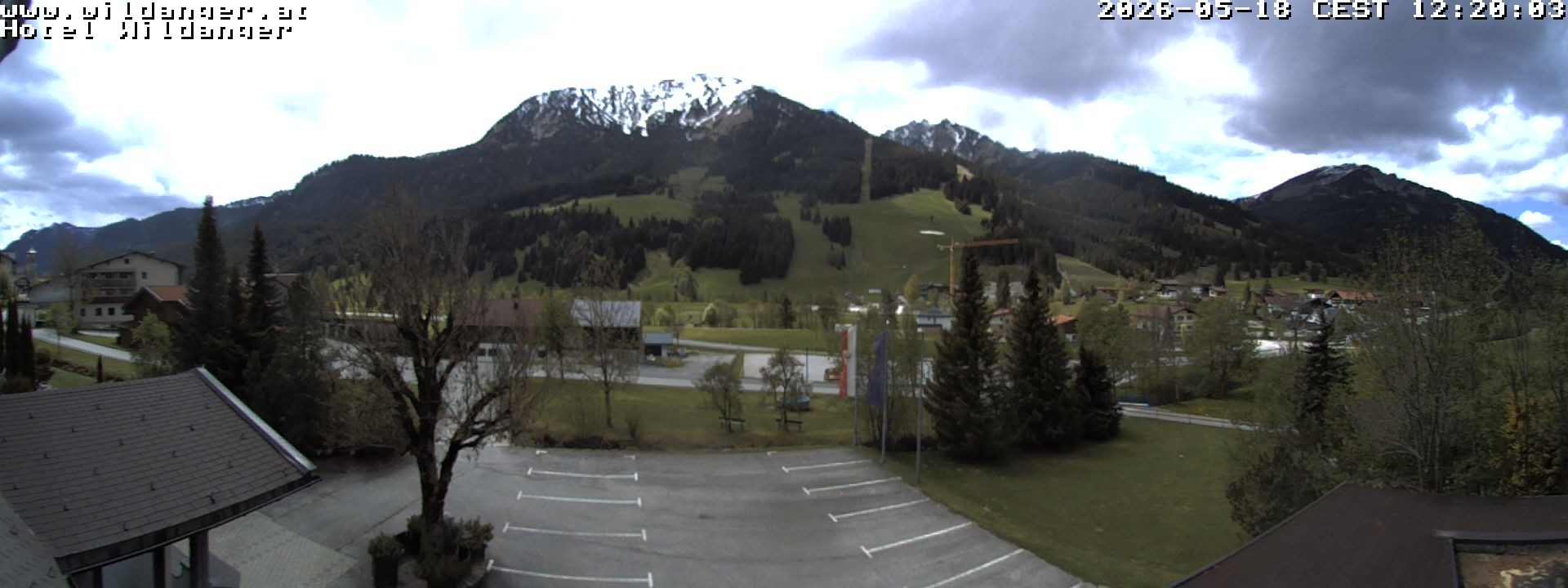 Archiv Foto Webcam Hotel Wildanger - Zöblen