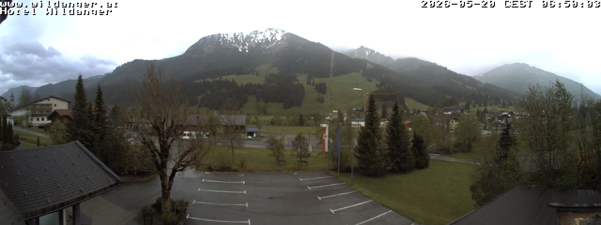 Archived image Webcam Hotel Wildanger - Zöblen