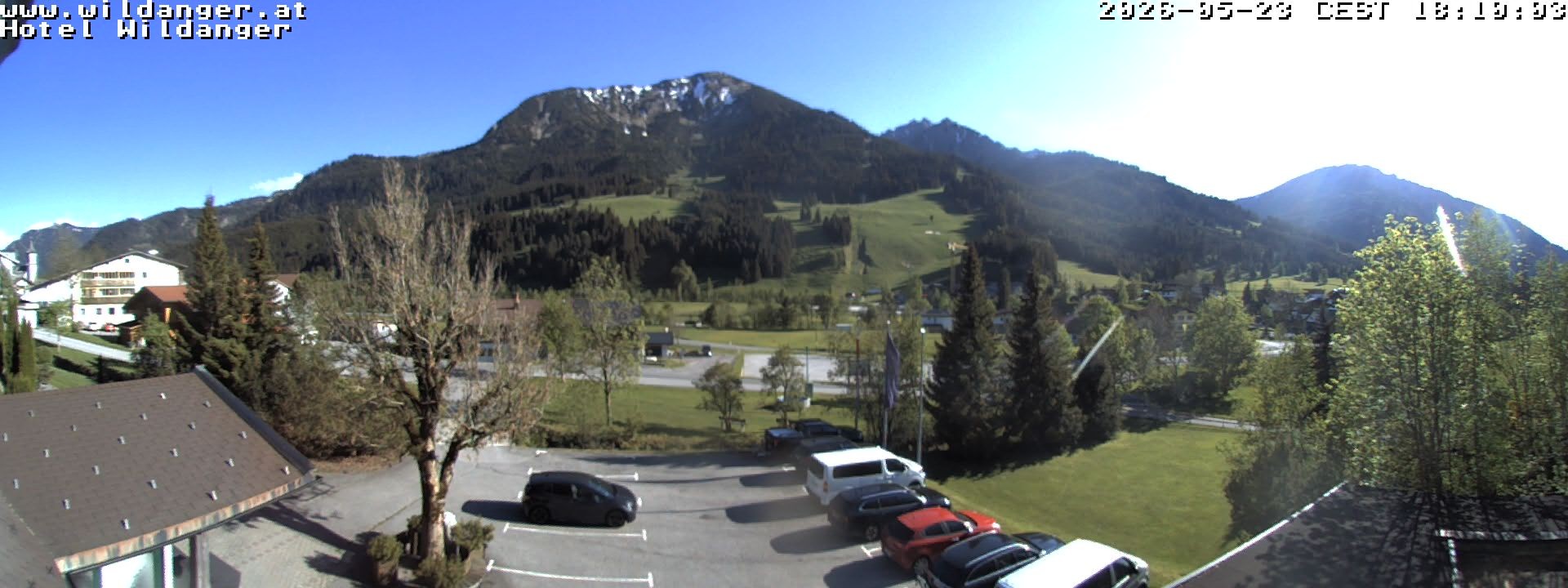 Archiv Foto Webcam Hotel Wildanger - Zöblen