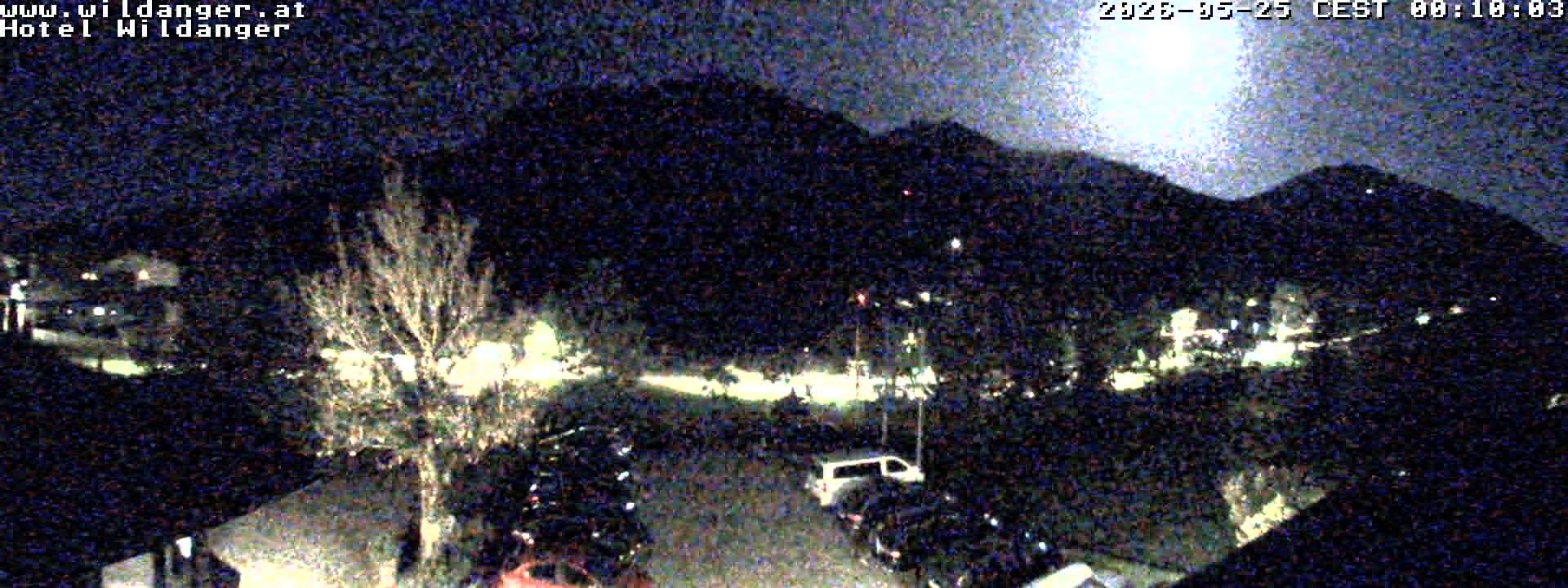 Archived image Webcam Hotel Wildanger - Zöblen