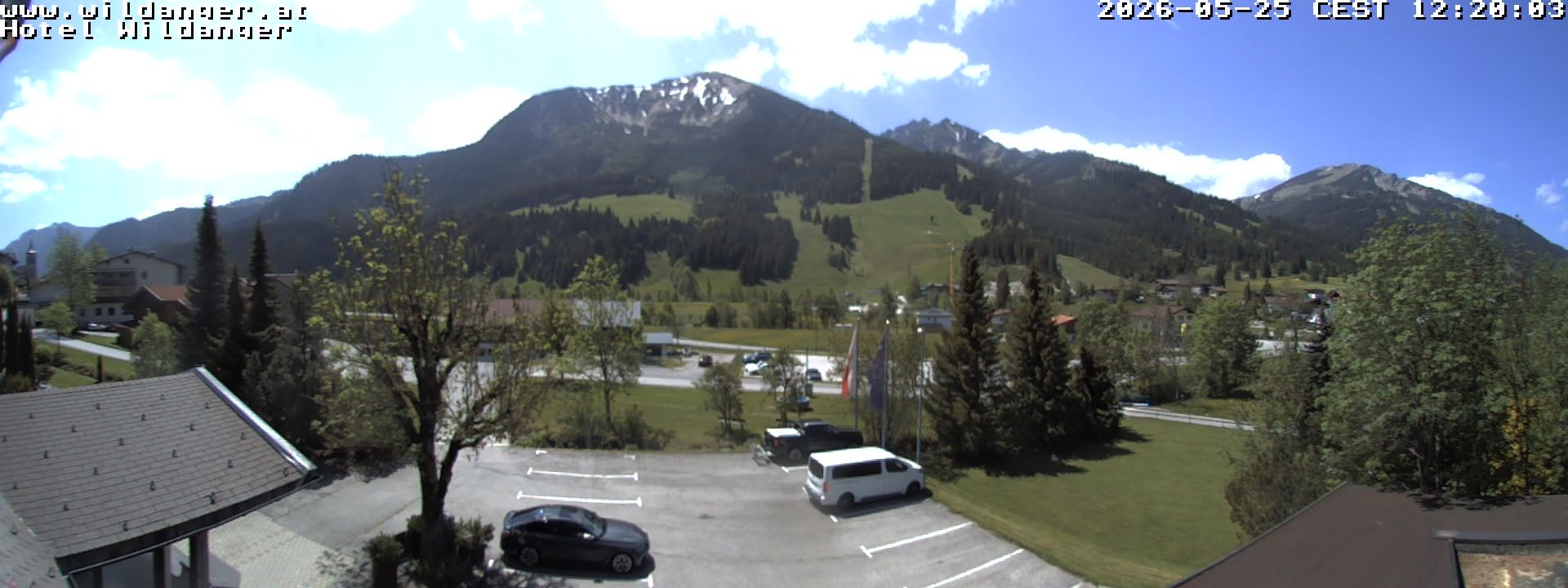 Archiv Foto Webcam Hotel Wildanger - Zöblen
